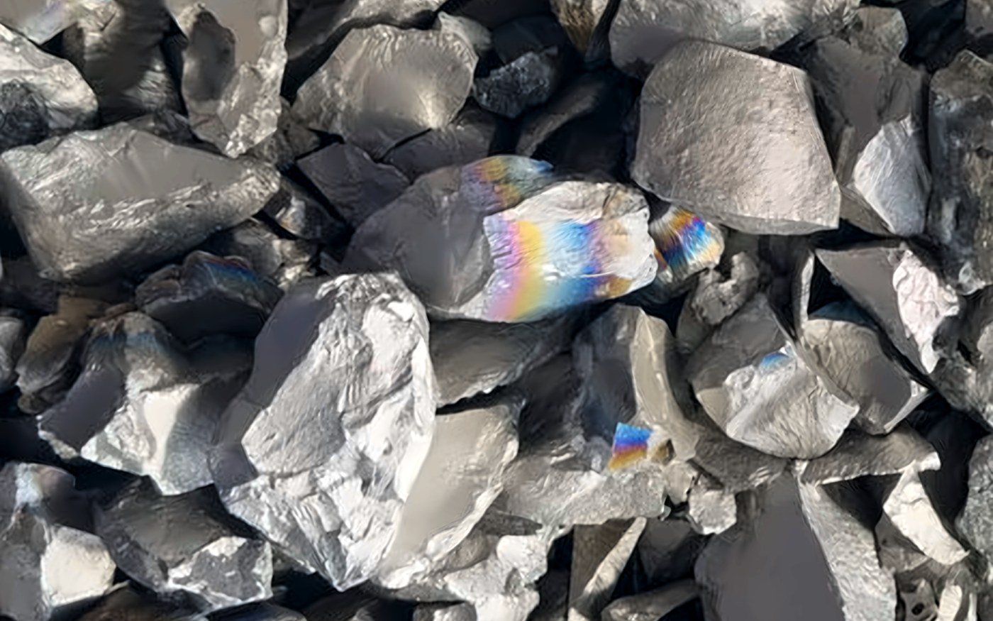 Ferro silicon lumps